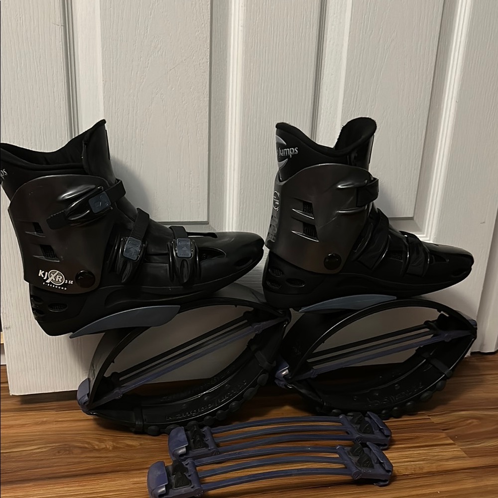 Black Kangoo Jumps Fitness Shoes